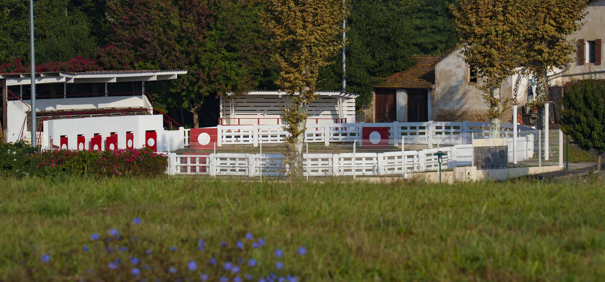 Vue des arènes de Mouscardes